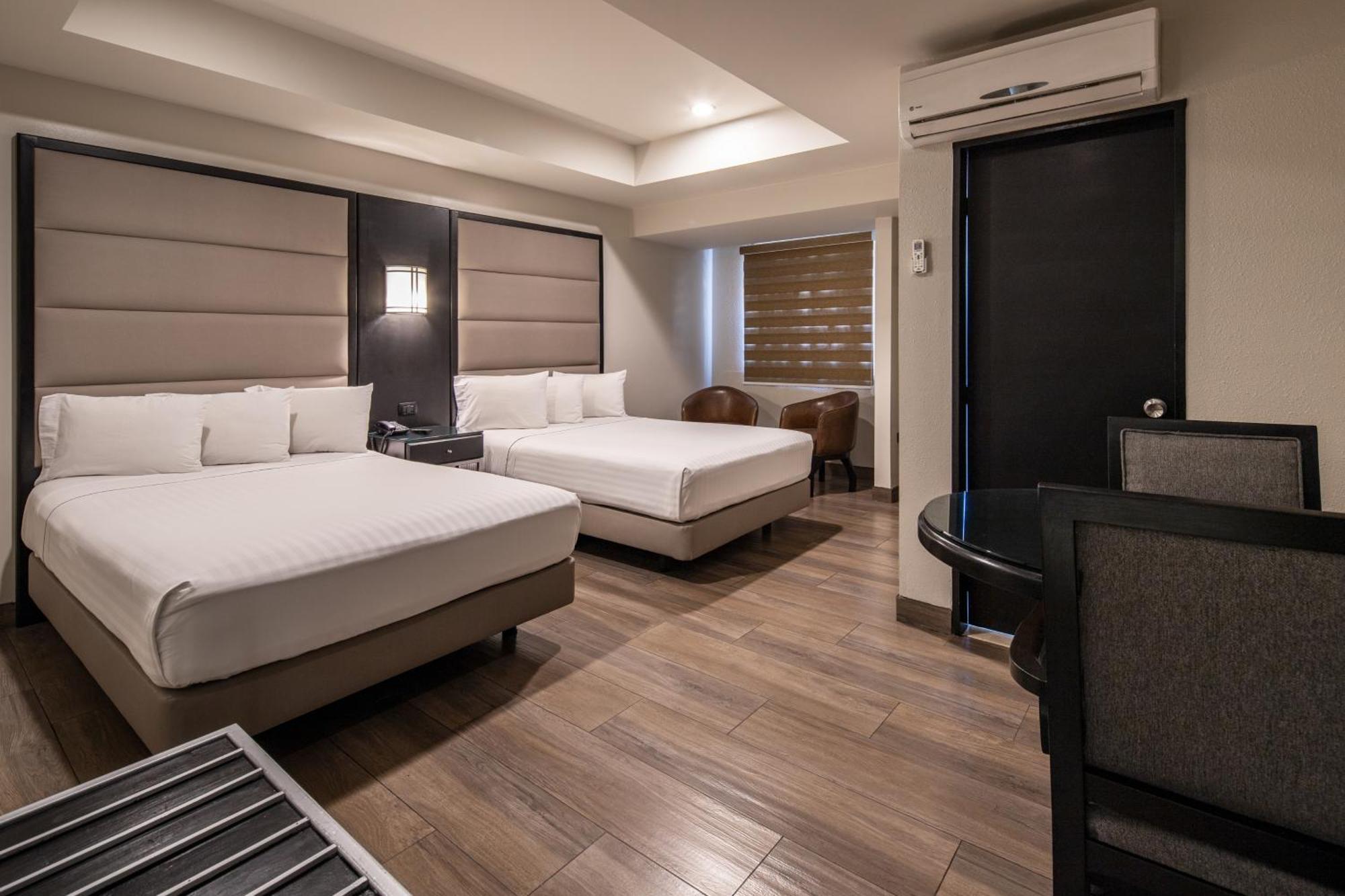 Hotel Astor